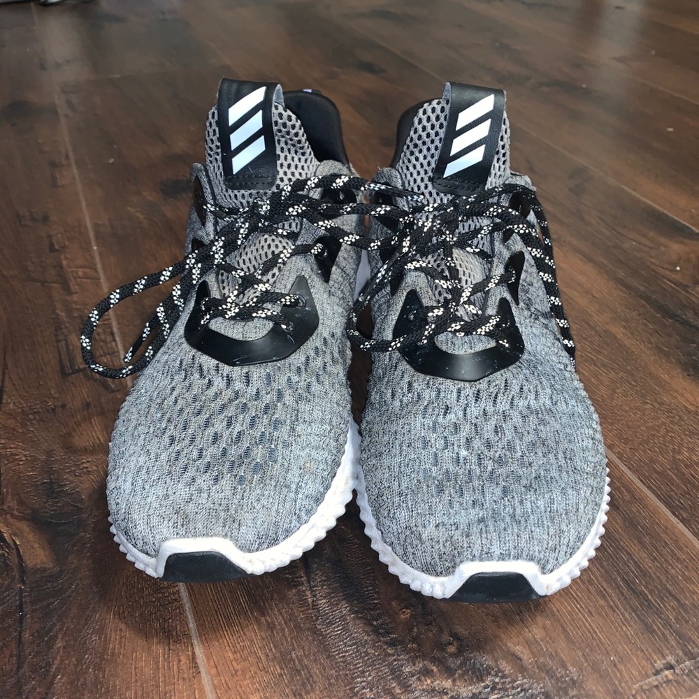 Adidas alpha bounce running shoes